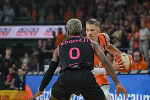 和关键词布 和关键词布